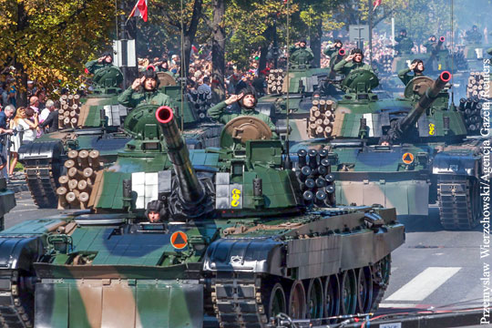 Польша предает собственный ВПК ради противостояния с Россией