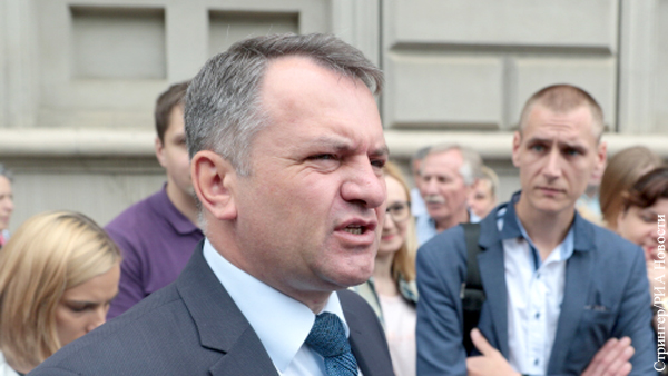 Уволился глава единственной области Украины, где на выборах победил Порошенко