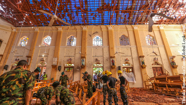 ИГ взяло ответственность за взрывы на Шри-Ланке