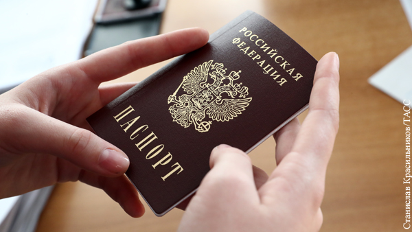 Путин разрешил упрощенное получение гражданства России жителям Донбасса