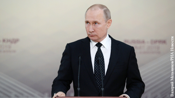 Путин объяснил поражение Порошенко на выборах
