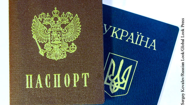 Путин похвалил Зеленского за желание выдавать россиянам паспорта Украины