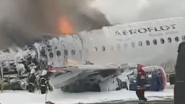 Стюардесса сгоревшего «Суперджета» рассказала об эвакуации пассажиров