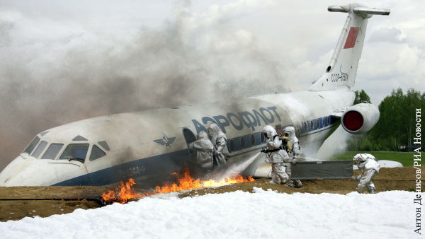 В каком месте самолета больше шансов выжить при катастрофе?