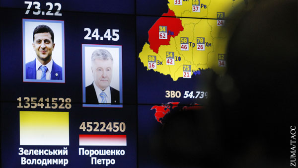 Разгромно проигравший выборы Порошенко посоветовал Зеленскому следовать его путем