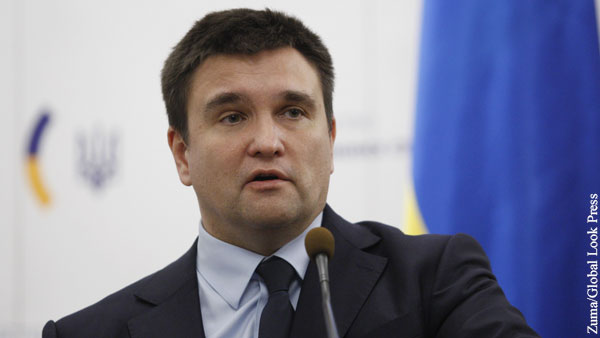 В Раде предложили уволить генпрокурора, глав СБУ, минобороны и МИД Украины
