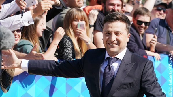 Партия Зеленского стала лидером электоральных симпатий украинцев