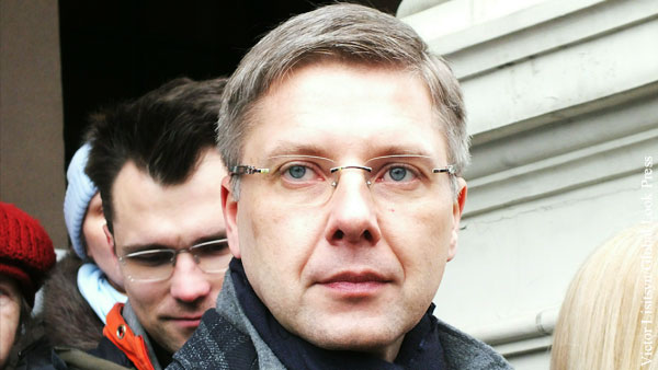 Экс-мэр Риги Нил Ушаков избран в Европарламент