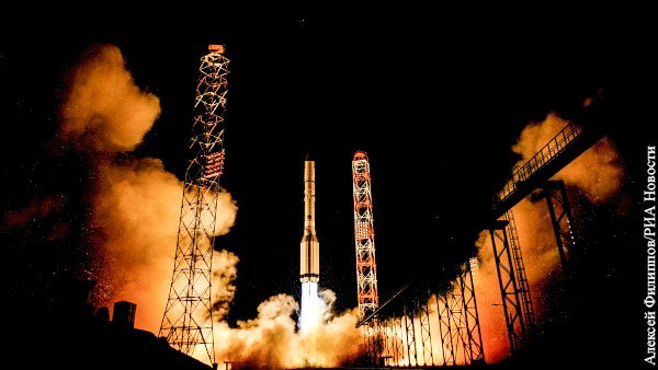 «Протон-М» с самым мощным российским спутником стартовал с Байконура