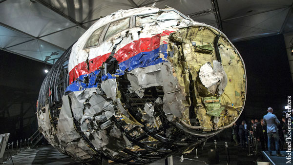 Премьер Малайзии раскритиковал следствие по катастрофе Boeing в Донбассе