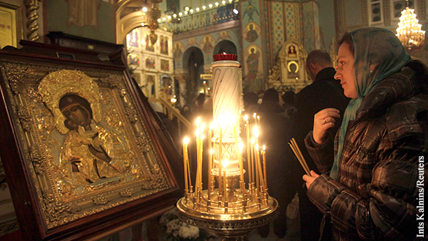 В Латвии планируют дерусифицировать православную церковь