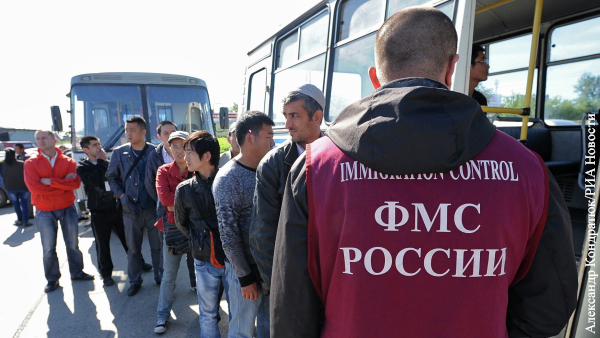 Армяне заставят Россию ужесточить миграционную политику