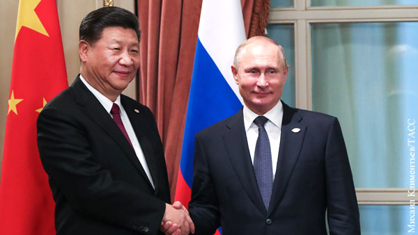 Путин принял Си Цзиньпина в Кремле