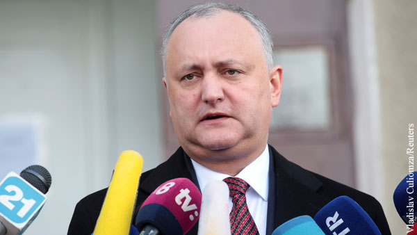 Президент Молдавии призвал народ к протесту