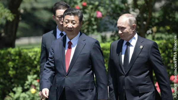 В Кремле раскрыли детали неформальной беседы Путина и Си Цзиньпина