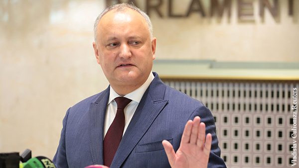 Эксперт указал путь выхода из политического кризиса в Молдавии