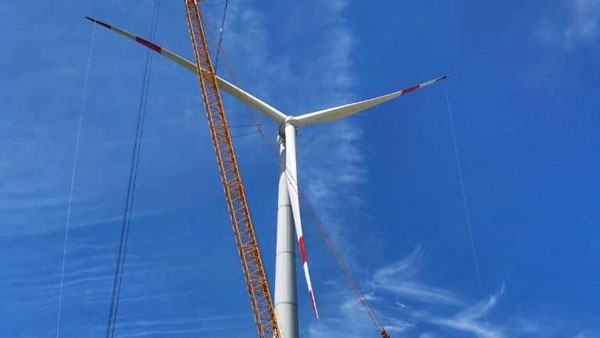 На Адыгейской ВЭС установили первую ветроустановку