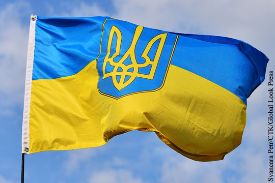 Порошенко заявил о тысячелетнем «украинском трезубце» в Севастополе