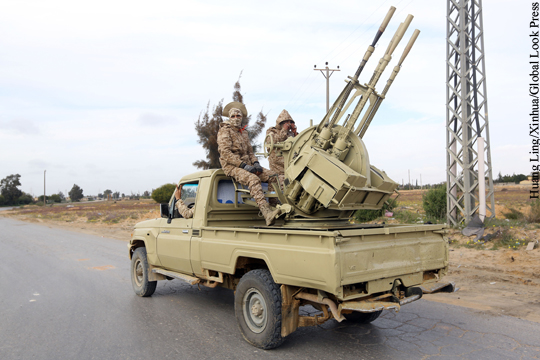 Войска Хафтара закрыли небо Ливии для гражданских самолетов из Турции