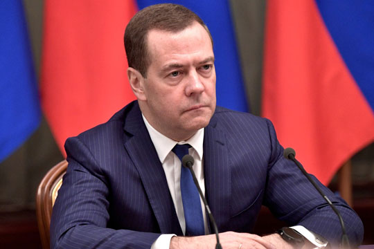 Медведев предложил способы обновления «Единой России»
