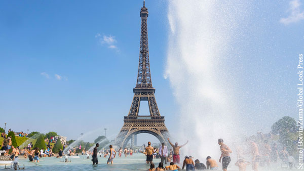 В АТОР отреагировали на сообщения о проблемах с визами во Францию
