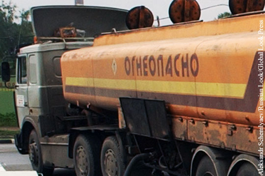 Бензовоз взорвался в Свердловской области