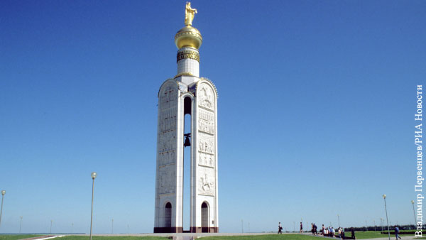 В Германии потребовали снести памятник героям боя под Прохоровкой