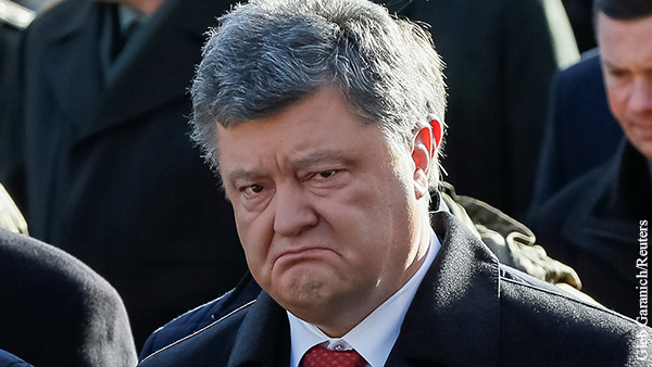 На Украине завели 11 уголовных дел против Порошенко