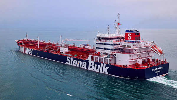 Иран объявил о задержании британского нефтяного танкера