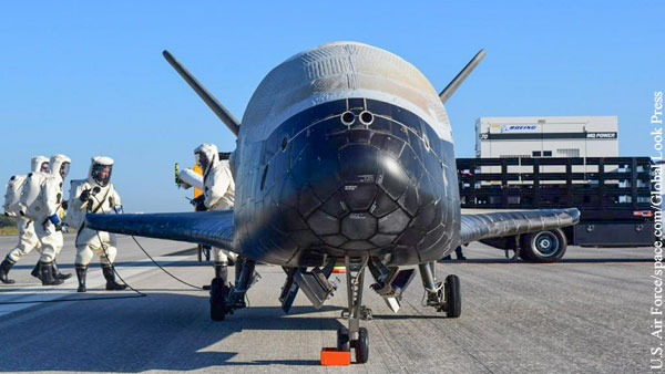 В США заявили о «сводящей с ума» маневренности шаттла X-37B
