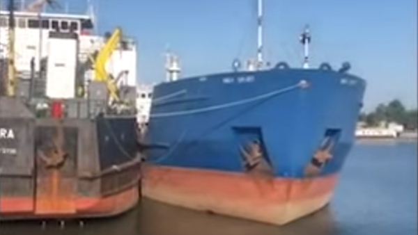 Эксперт: Украина не имела права задерживать российский танкер