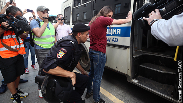 Больше половины задержанных на акции оппозиции в Москве оказались не москвичами