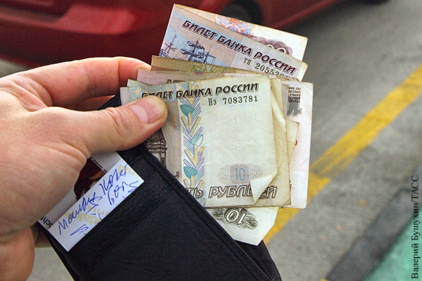 Росстат подсчитал уровень бедности в России