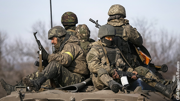 Украинская армия маскируется под сборище пьяниц и уголовников