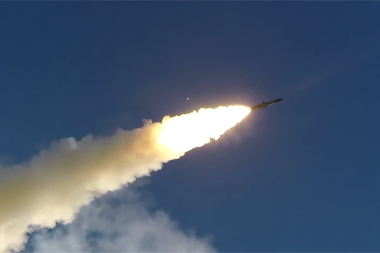 КНДР запустила ракеты неустановленного типа в Японское море