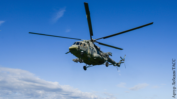 Вертолет Ми-8 совершил жесткую посадку в районе Чагдинского месторождения