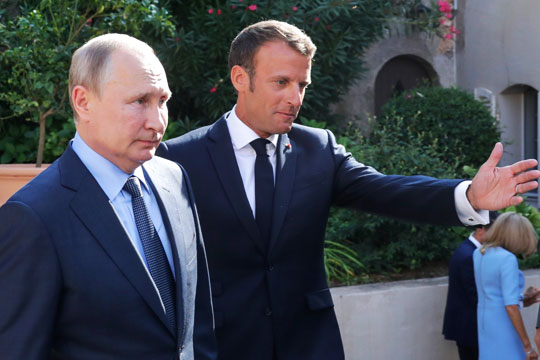 Путин и Макрон обсудили Сибирь