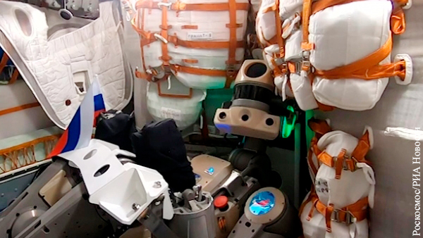 «Союз» с роботом «Федором» не смог состыковаться с МКС в запланированное время