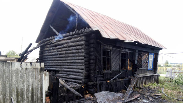 Мальчик в Мордовии спас младшую сестру из горящего дома