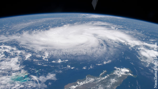 Надвигающийся на Флориду ураган «Дориан» усилился до высшей категории