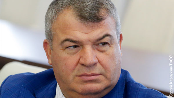 Сердюков заявил о масштабной реформе авиастроения в России