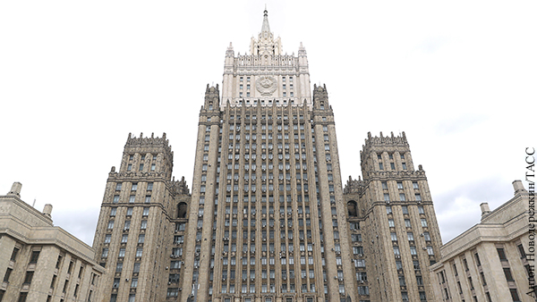 МИД оценил сообщения CNN о шпионе в правительстве России