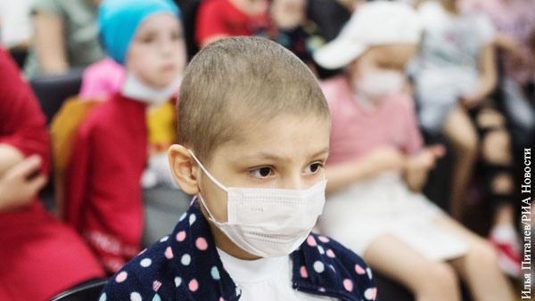 Москвичи решили выселить больных раком детей