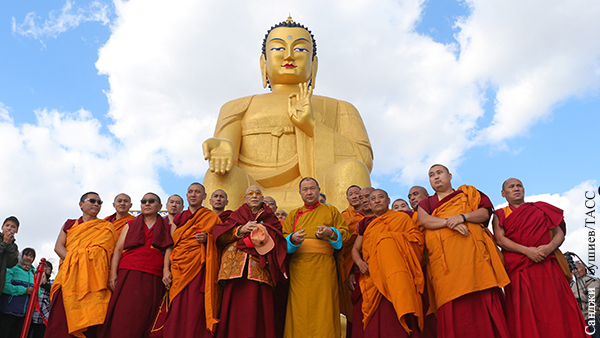 Гигантская статуя Будды привлечет туристов в Калмыкию