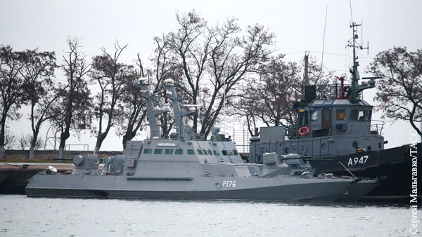 Украина захотела вернуть задержанные в Керченском проливе катера